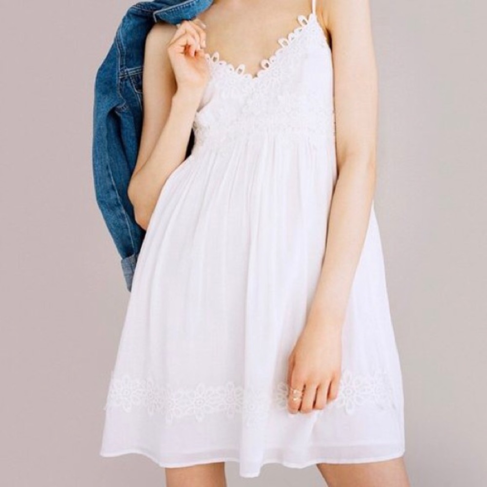 Topshop White Flower Applique Graduation Dress